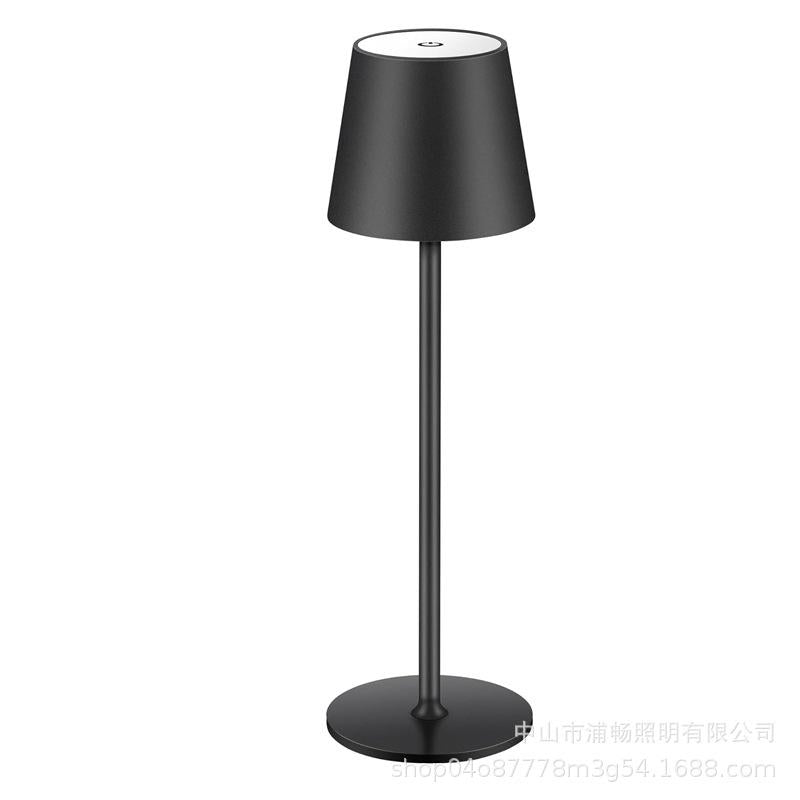 Lampe de table LED design dorée – Rechargeable sans fil | Éclairage moderne et élégant