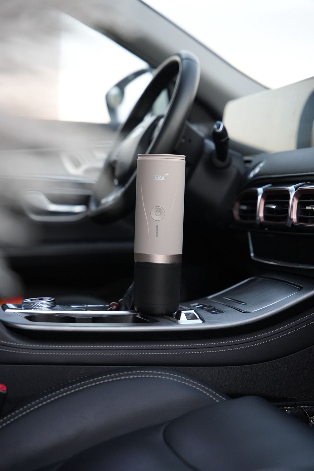 PORTABLE EXPRESSO COFFEE MACHINE